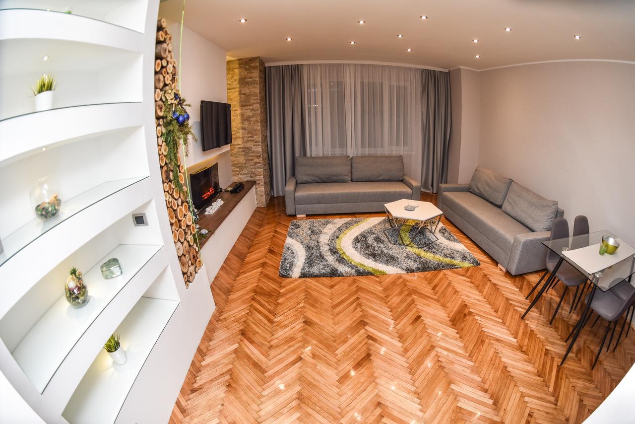 Chimney Modern Apartment Нови-Сад Экстерьер фото