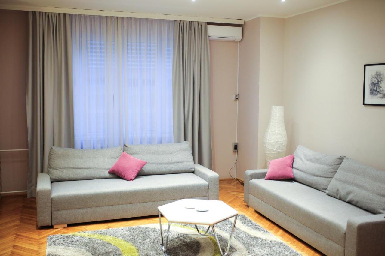 Chimney Modern Apartment Нови-Сад Экстерьер фото